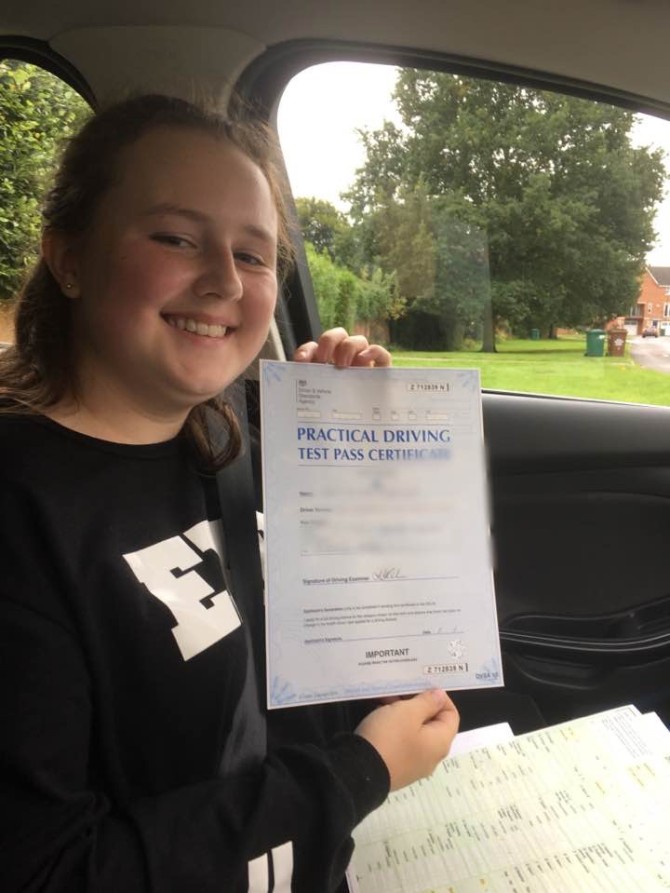 Huge congratulations to Ezri Mcgarrigle who passed her driving test first attempt this morning at Alvaston test centre. Just the one driving fault, fantastic drive Ezri very proud of you. Wishing all the best for the future. Stay safe ?