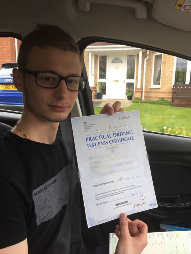 Huge congratulations to Adam Smith who passed his Driving test at Alvaston Derby this morning. Great result Adam, it's been a pleasure helping you. Now you can go get that car you have been longing for and enjoy the open road. Best of luck for the future, stay safe ?