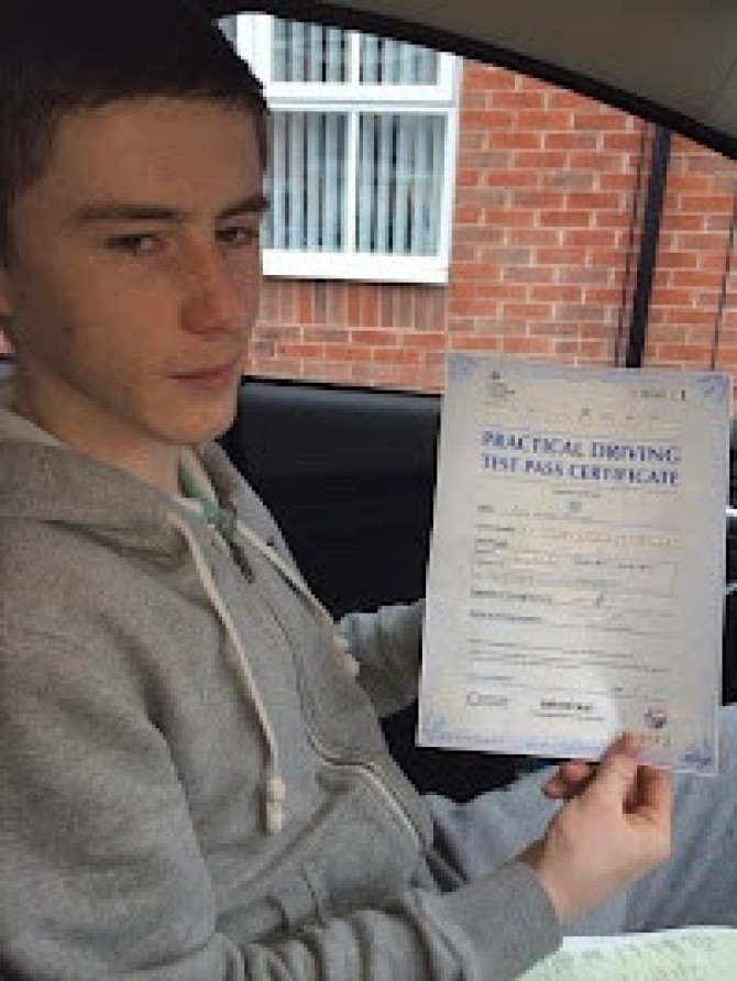 Congratulations to Ryan Attwood on a great pass at Loughborough this afternoon with just 2 driver faults. Been great sharing your journey bud, stay safe and enjoy the open road ?